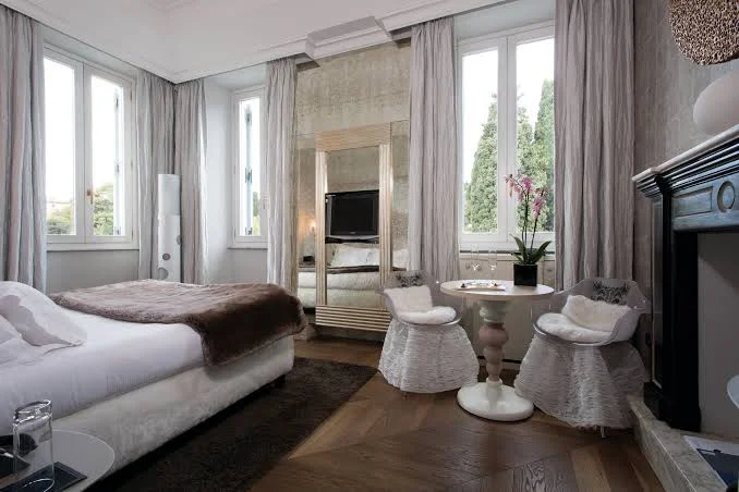 Interior de habitación del hotel boutique Palazzo Manfredi de Roma