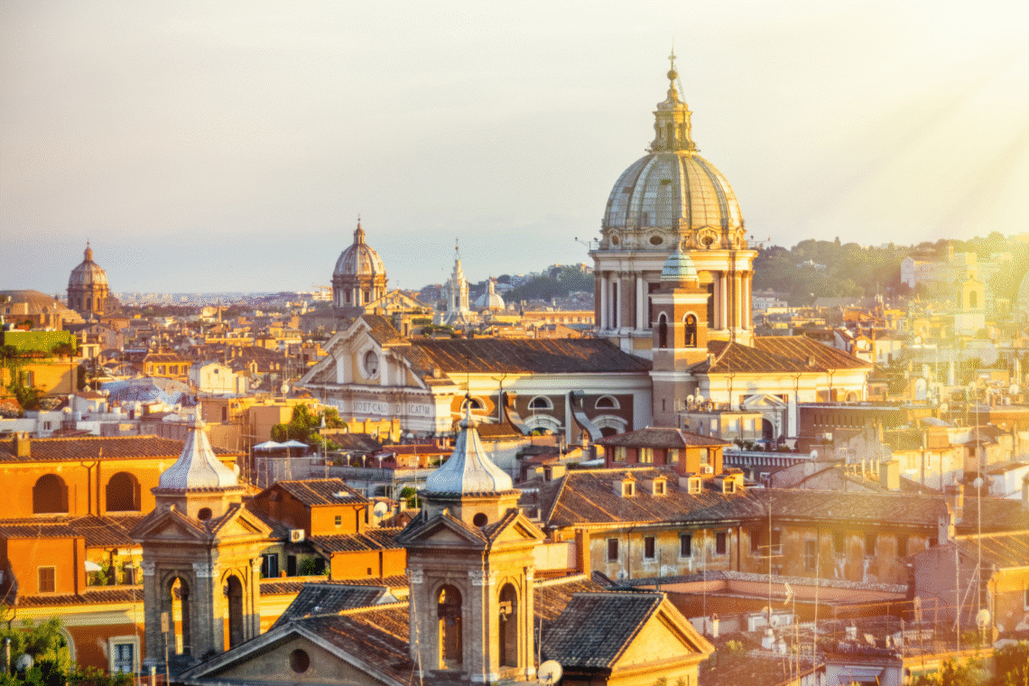 Skyline de Roma al atardecer